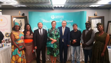 Yunus Emre Enstitüsü, Afrika’da geleneksel Türk sanatları sergisi düzenledi